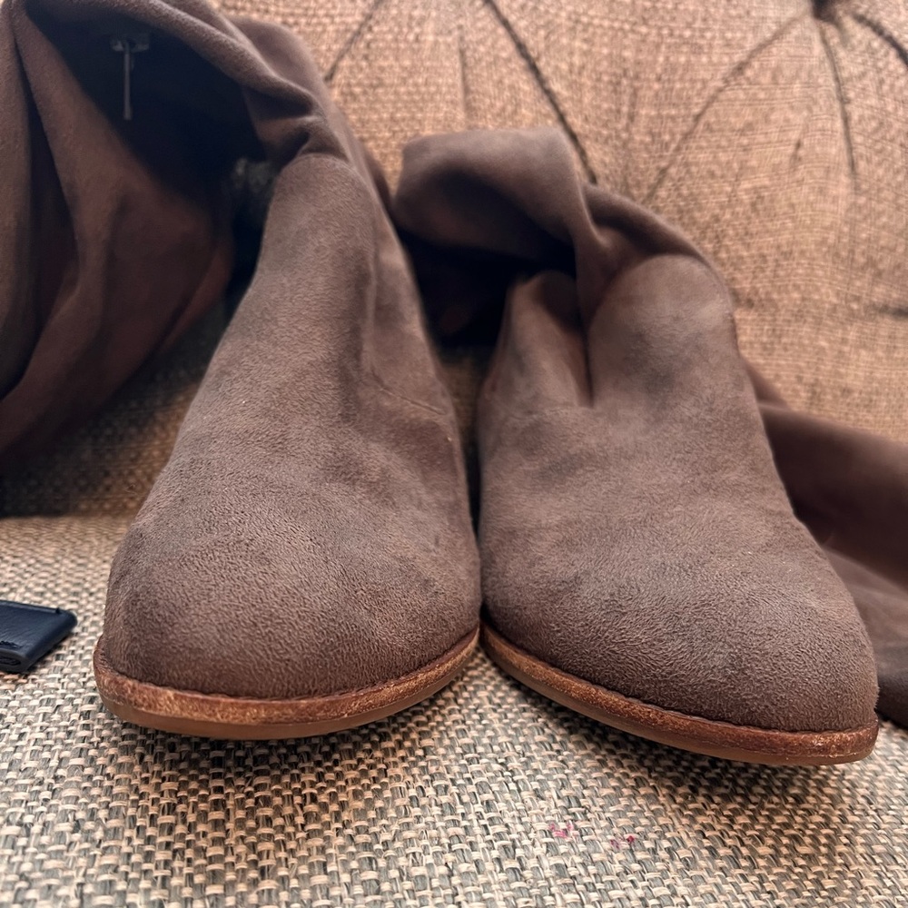 Gianni Bini suede knee high boots.